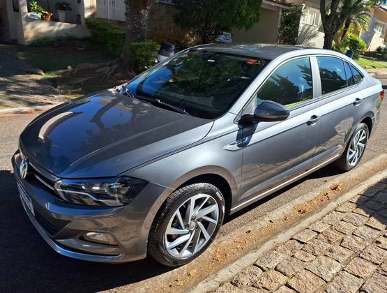 VOLKSWAGEN VIRTUS 1.0 200 TSI HIGHLINE AUTOMÁTICO